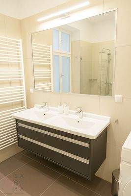 Image Oct 10, 2025, 01_00_22 AM