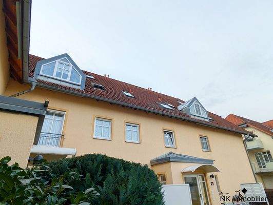 Gebäude (Vorderansicht)