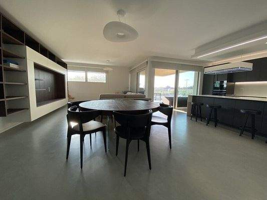 moderne Neubauwohnung mit 155 m ²in Ruhelage in Udine – barrierefrei