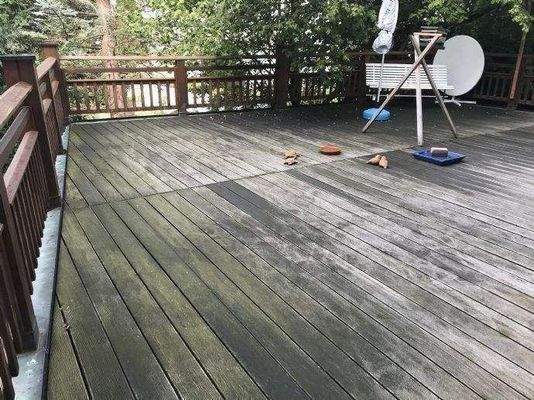 ...darüberliegender Terrasse