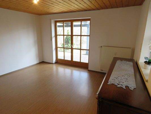 Schlafzimmer mit Ausgang auf die Terrasse ELW 