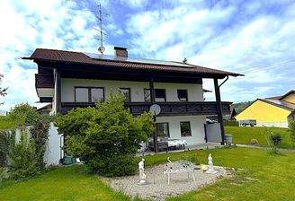 Zweifamilienhaus - Hirschbach