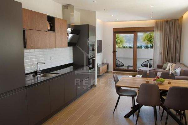 Komfortable Klimatisierung und vollständig möbliert