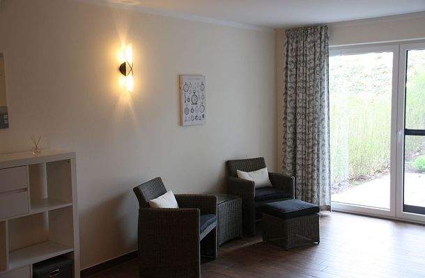 Ruheraum - Terrasse.jpg