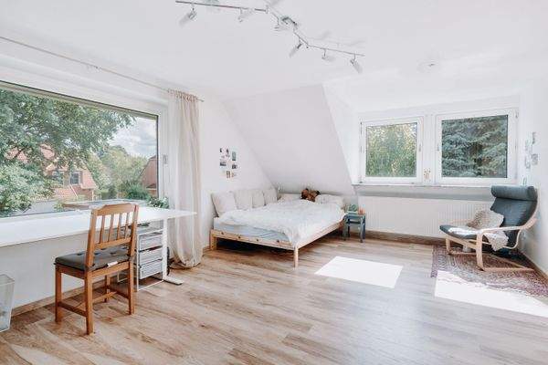 Zimmer 1 Dachgeschosswohnung