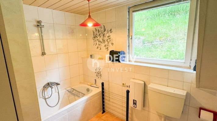 Modernes Badezimmer 