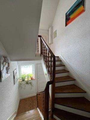Treppe von OG ins EG und DG
