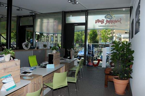 2018 Reisecenter R+Âsslepark B++ro -®wolfgangeffe