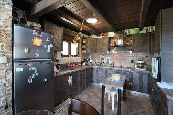 Großes Steinhaus mit Tauchbecken in Apokoronas