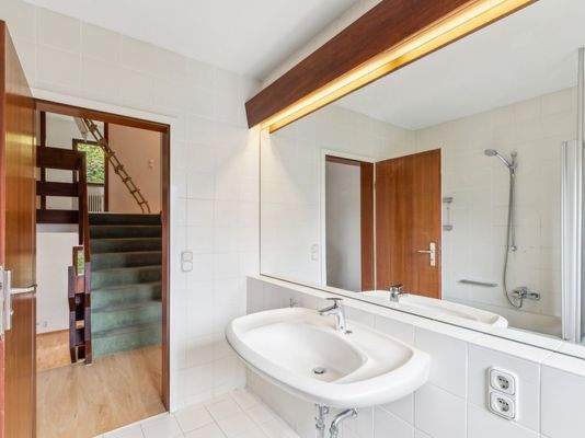 Badezimmer 2. Ebene_2