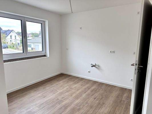 Küche mit Speisekammer