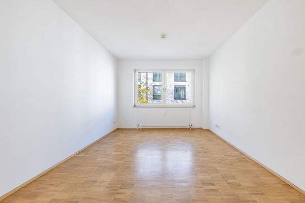 Gäste-/Arbeitszimmer