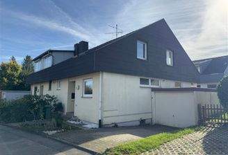 Die Doppelhaushälfte von außen