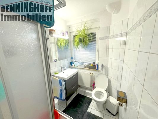Badezimmer 1.OG links