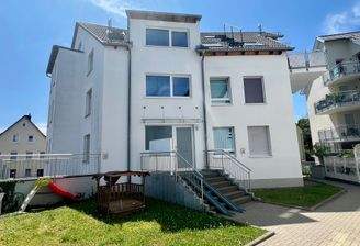 Außenansicht Eingang