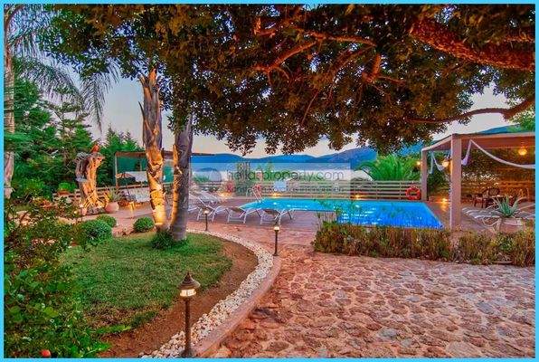 27b169502a2c403e9cf6e8cc828b9d10-original