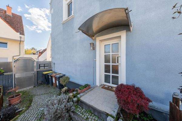 Eingang Einliegerwohnung im EG