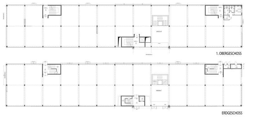 Architektonischer Grundriss eines Gewerbegebäudes mit zwei Etagen. Das Erdgeschoss und das 1. Obergeschoss sind jeweils in mehrere gleich große Rasterflächen unterteilt, ergänzt durch Treppenhäuser, Aufzüge sowie Sanitärräume und Technikflächen. Flächenan