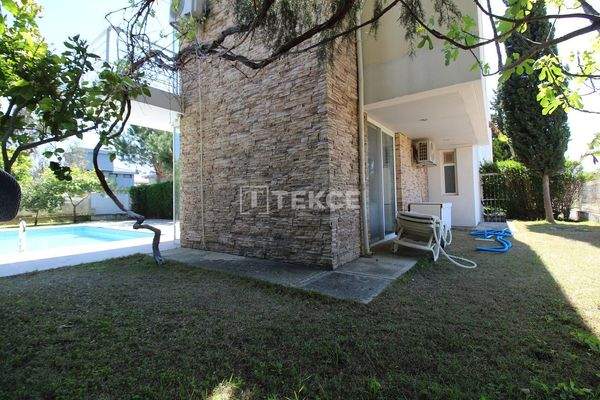 Furnished Triplex Villa with Pool in Kadriye Antalya