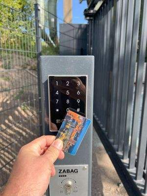 Zutritt mit persönlicher Karte