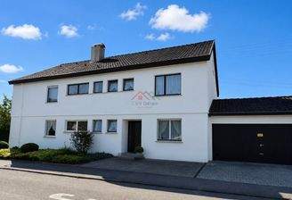 Blick aufs Haus - Eingang 1