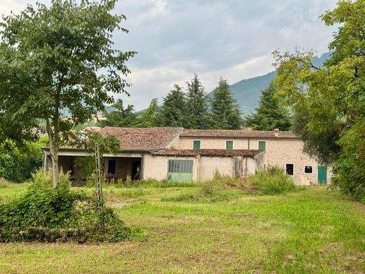 WhatsApp Image 2025-08-28 at 10.49.05 (2).jpeg