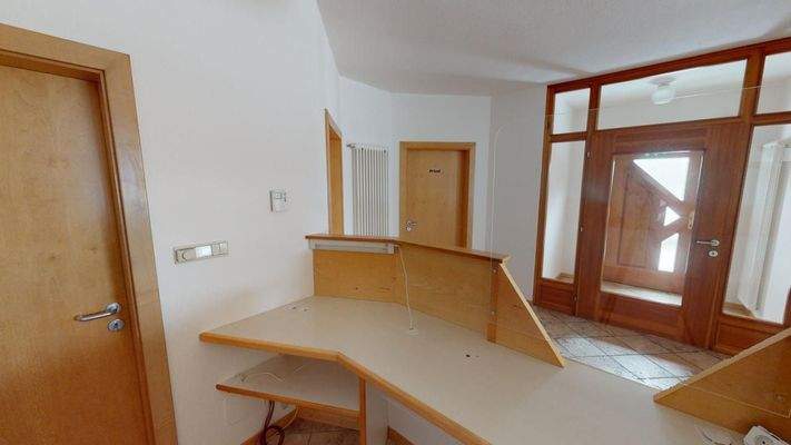 Mietobjekt-in-Völs-am-Schlern-Büro-zur-Miete-Geschäft-zur-Miete-in-Südtirol