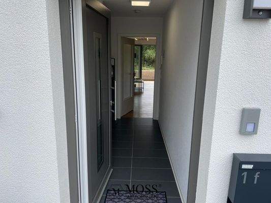 Musterhaus - Eingang