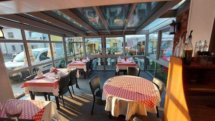 Gastraum Wintergarten 1.jpg