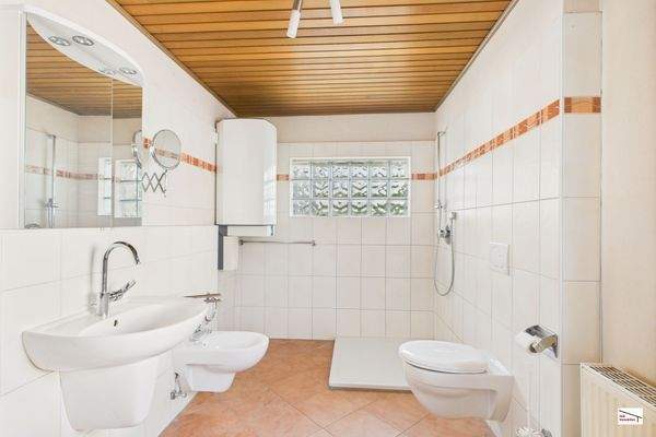 Duschbad Obergeschoss