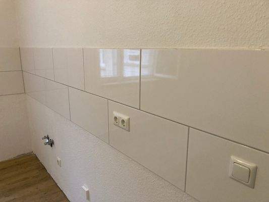 heller Fliesenspiegel