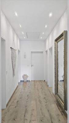 Flur - Werz Immobilien