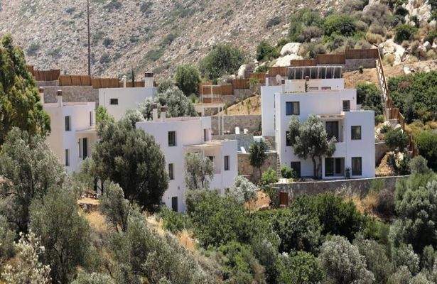 Kreta, Heraklion: Idyllisches Ökotourismus-Hotel mit Pools, Gärten und atemberaubender Aussicht zu verkaufen