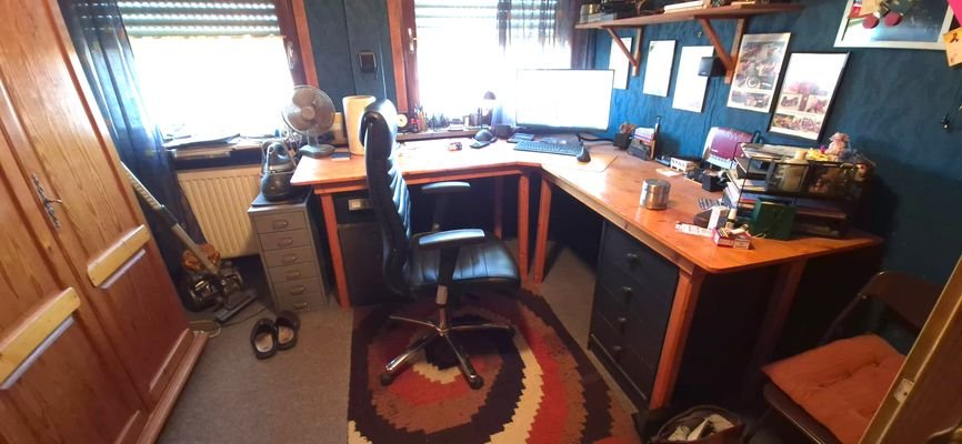 Büro_DG