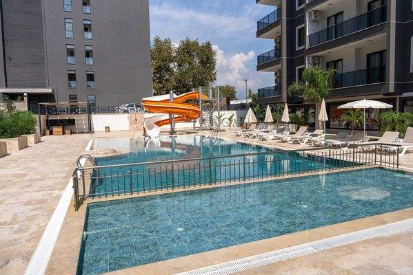 Hotel-Concept Apartments with Pool and Gym in Alanya Mahmutlar