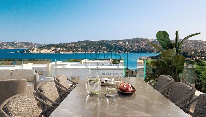 Ferienhaus mit Garten und Blick auf das Meer in Palau - Sardinien