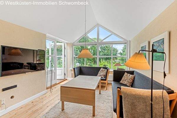 Wohnzimmerteil DG mit Ausgang zur Dachterrasse