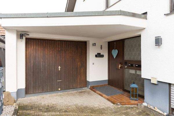 Eingangsbereich, Garage, Stellplatz