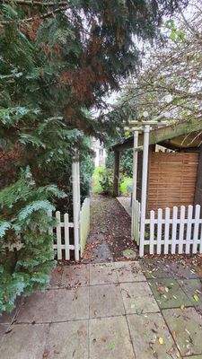 Hinterer Durchgang zum Garten