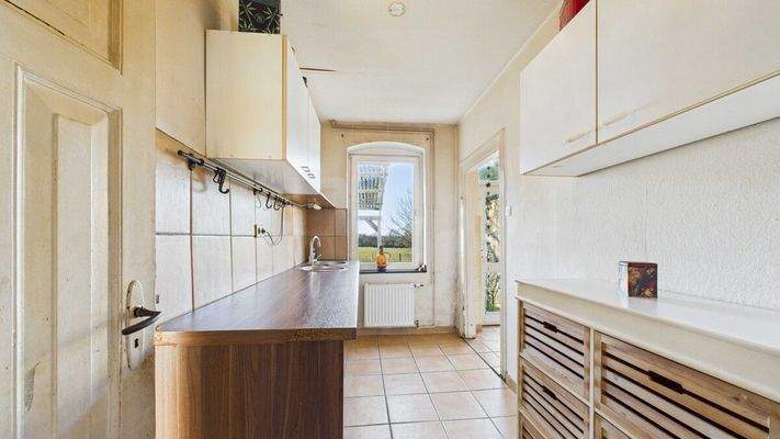 Platz für Vorräte & Co.