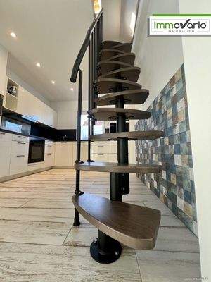 Treppe zum Spitzboden