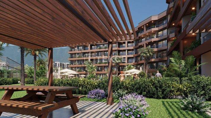 Apartments in Gated Community with Pool in Altıntaş, Antalya