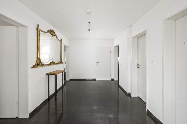 1. OG Eingangsbereich 