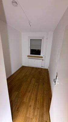 WhatsApp Image 2025-12-12 at 09.36.47