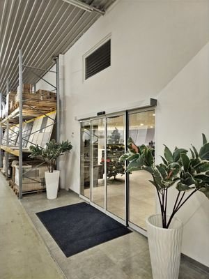 Eingang Fliesencenter