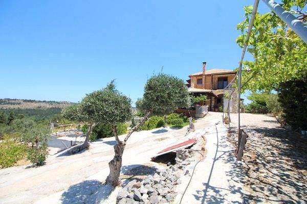 GREECE-CRETEpropertyforsaleIMG_6981.jpg