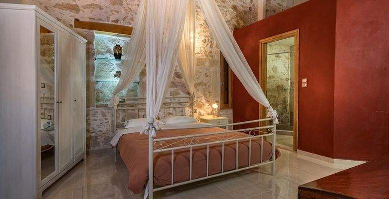 Kreta, Zouridi: Renoviertes Steinhaus aus dem 19. Jahrhundert mit Pool zu verkaufen