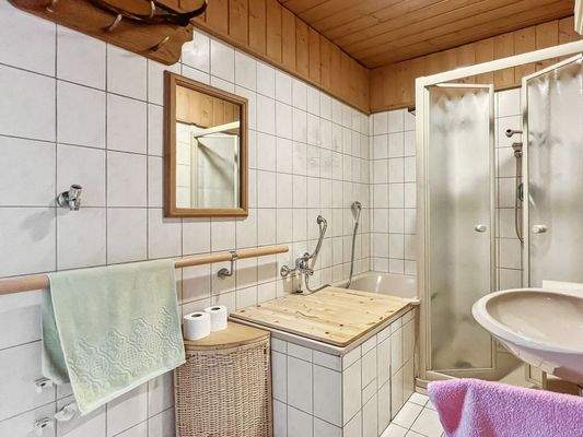 Bad Rückgebäude 1 EG