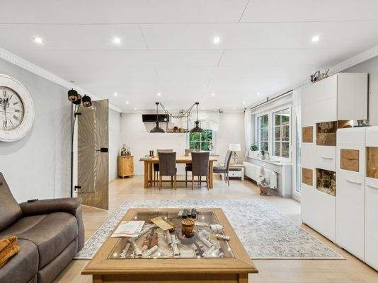 Wohn- und Essbereich