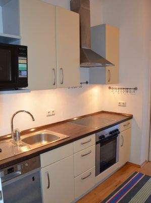 Küche komplett ausgestattet